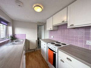 Photo 18- click for photo gallery